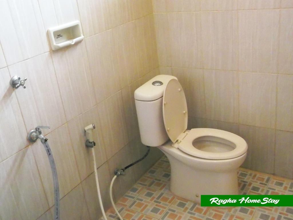 Ragha Homestay Batukaras Esterno foto